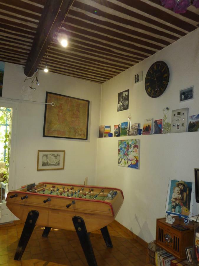 Gite Fa Mille Maison Bleu Robion en Luberon Exterior foto